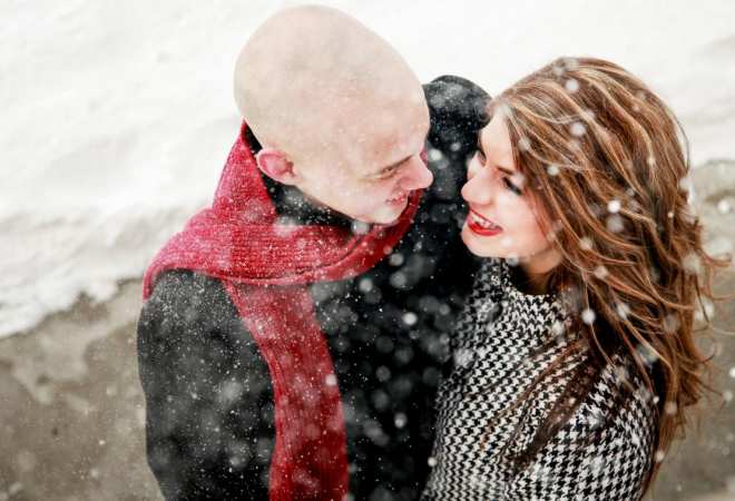 winter engagement couple