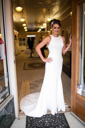 Love this look? Find your dress here! 