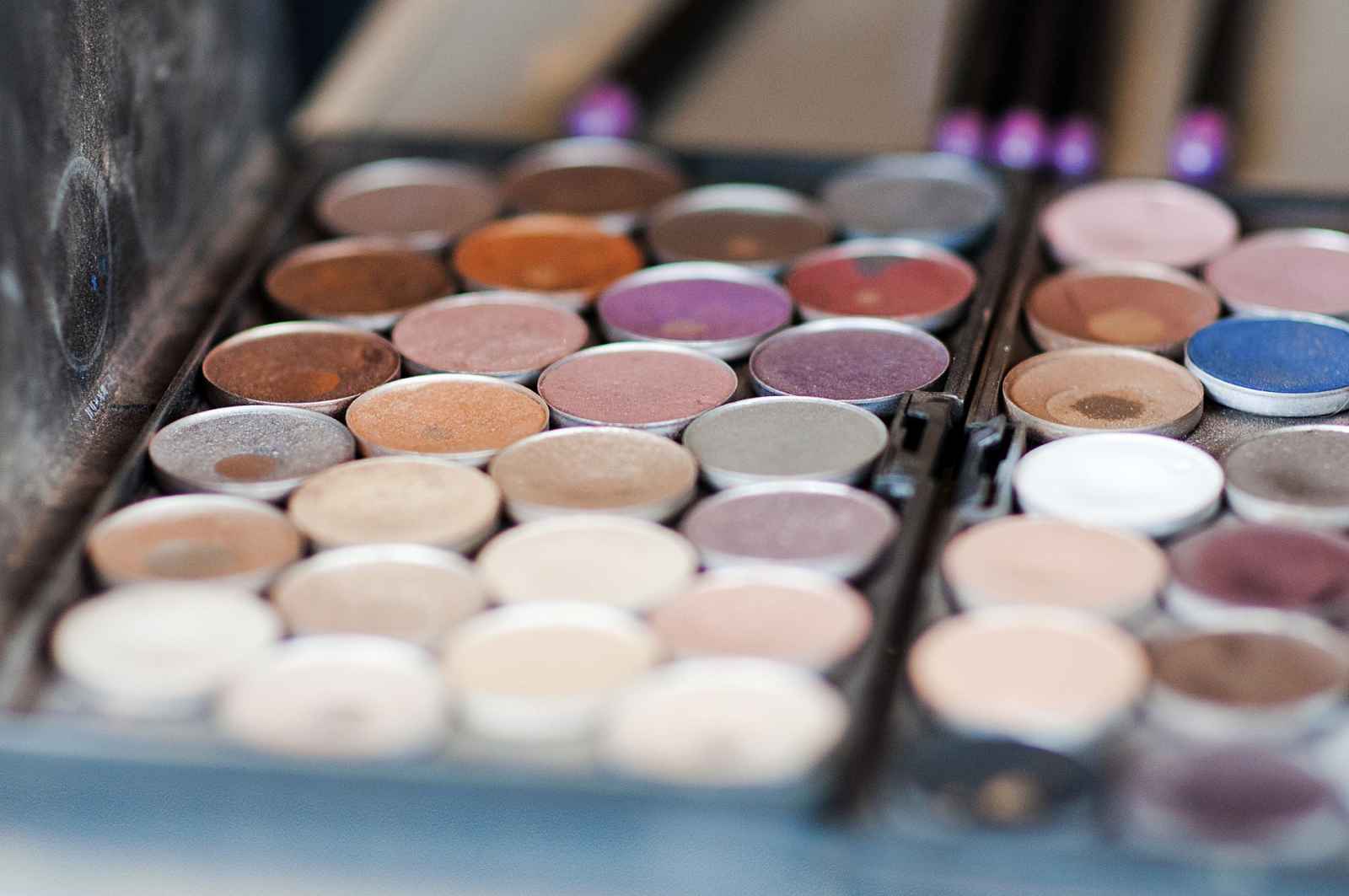 makeup palette