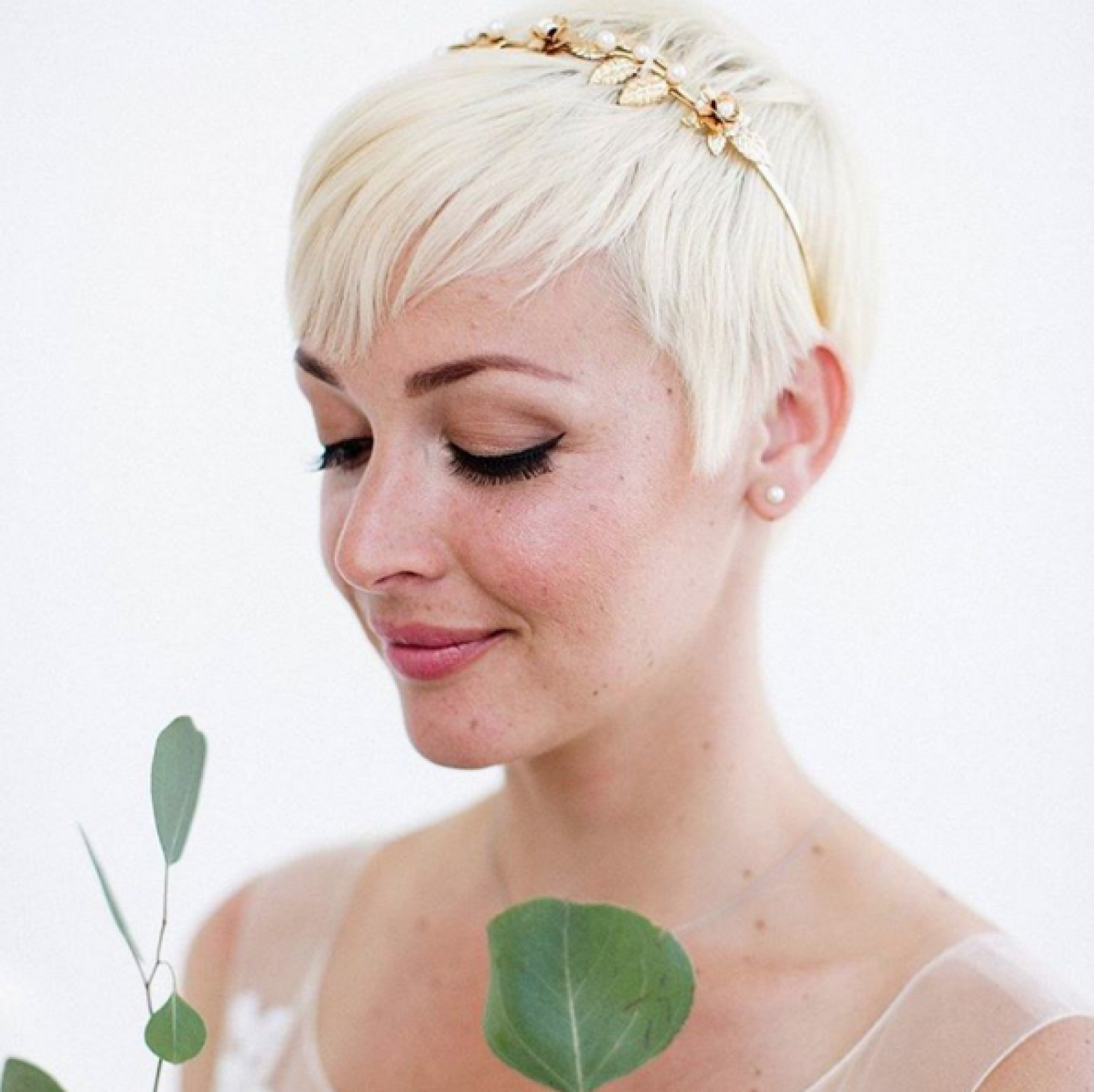 pixie haircut