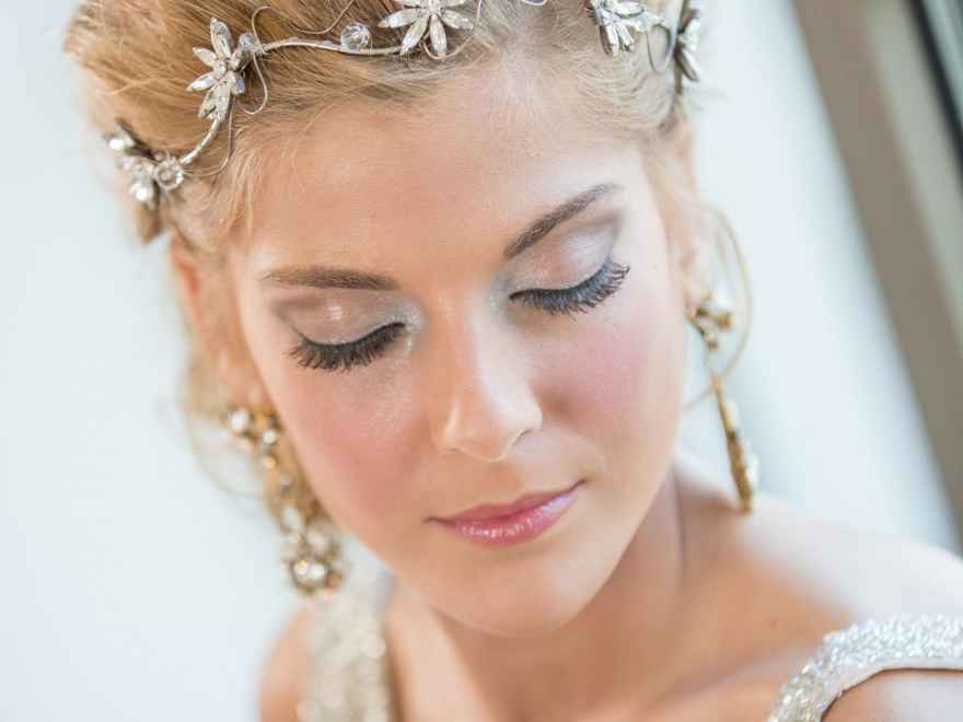 metallic makeup