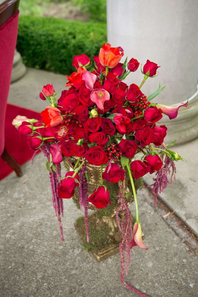 Cascading rose centerpiece