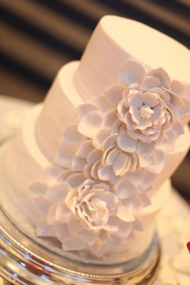 Shabby Chic White Cake