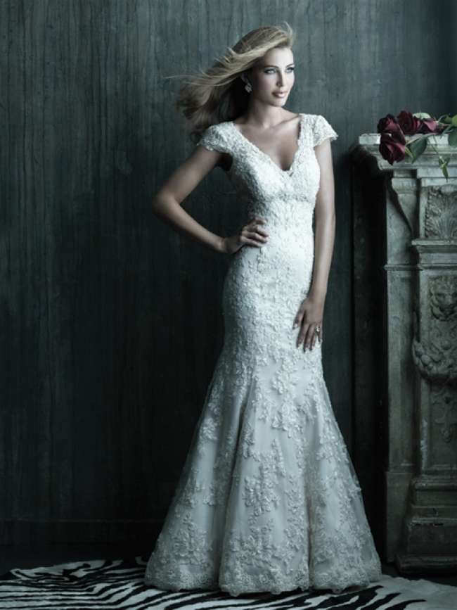 Wedding gown with capped sleeves
