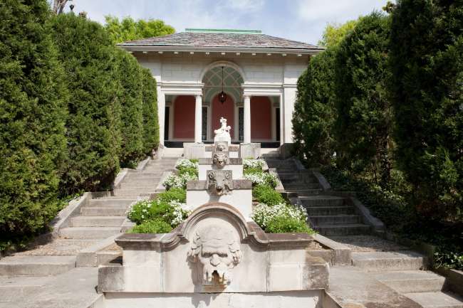 Tea House and Descending Fountain