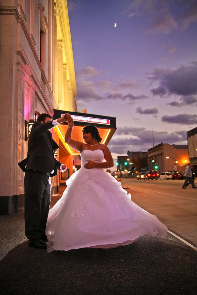 Bride & Groom Dancing in Front of The Lerner