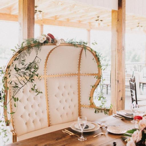 Violet Vintage Rentals's picture