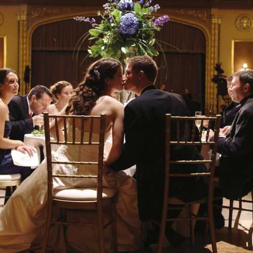 Couple shot at Palais Royale